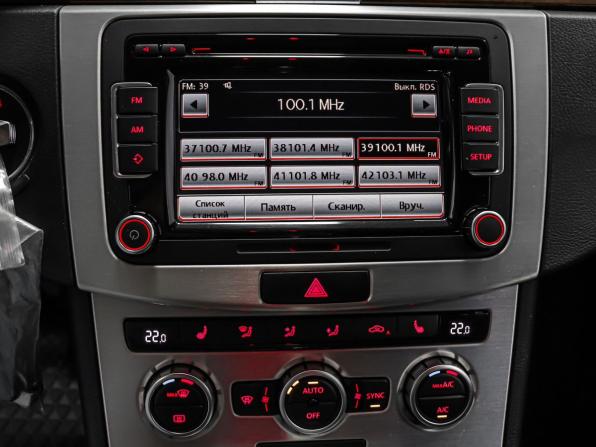 Volkswagen Passat B7 с пробегом 2012 года, цена 1 199 000 рублей, 214277 км, седан, Автокод Объявления