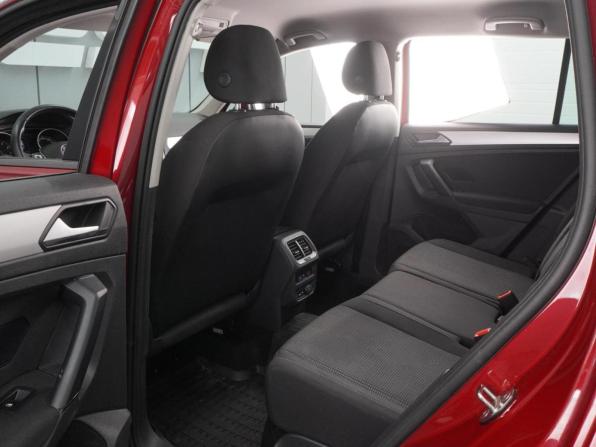 Volkswagen Tiguan II с пробегом 2019 года, цена 2 438 000 рублей, 79433 км, внедорожник, Автокод Объявления
