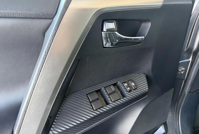 Toyota RAV4 IV (XA40) с пробегом 2015 года, цена 2 800 000 рублей, 24907 км, внедорожник, Автокод Объявления