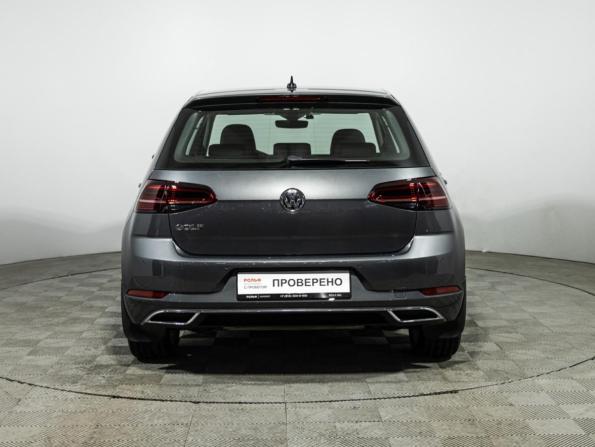 Volkswagen Golf VII Рестайлинг с пробегом 2018 года, цена 1 989 000 рублей, 119218 км, хэтчбек, Автокод Объявления