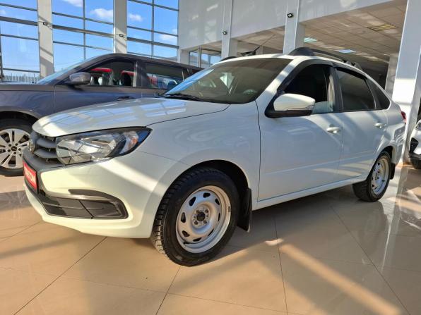Lada (ВАЗ) Granta I Рестайлинг с пробегом 2023 года, цена 865 000 рублей, 45000 км, лифтбек, Автокод Объявления