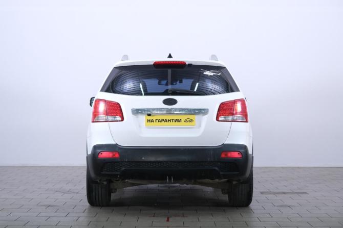 Kia Sorento II с пробегом 2011 года, цена 1 629 000 рублей, 142000 км, внедорожник, Автокод Объявления