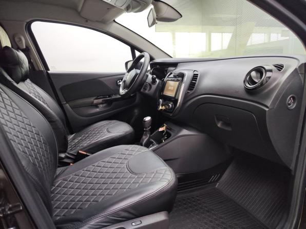 Renault Kaptur I с пробегом 2018 года, цена 1 615 000 рублей, 94250 км, внедорожник, Автокод Объявления