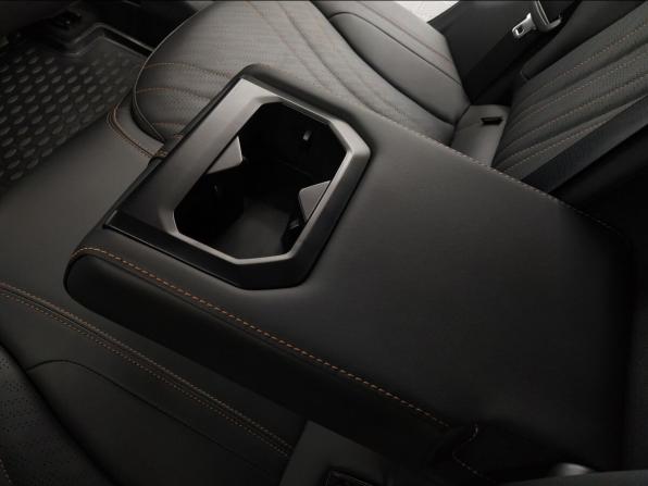 Geely Preface I с пробегом 2024 года, цена 2 550 000 рублей, 16831 км, седан, Автокод Объявления