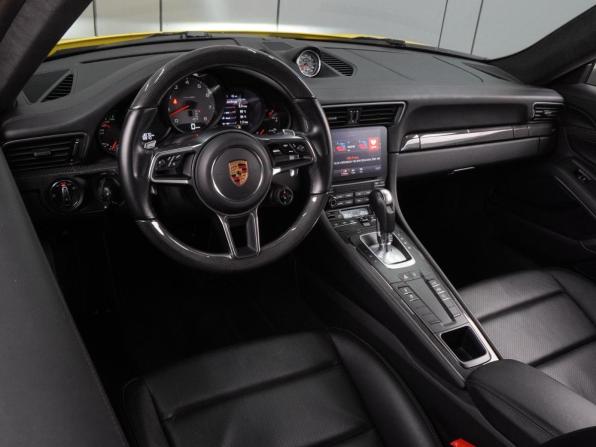 Porsche 911 VII (991) Рестайлинг с пробегом 2016 года, цена 9 270 000 рублей, 38870 км, купе, Автокод Объявления