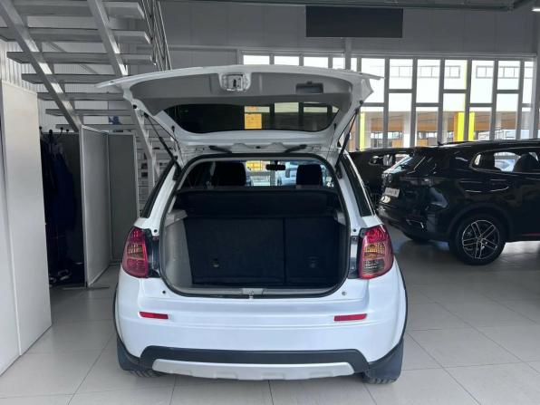 Suzuki SX4 I (Classic) Рестайлинг с пробегом 2011 года, цена 748 000 рублей, 325000 км, хэтчбек, Автокод Объявления