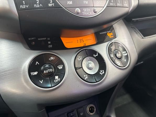 Toyota RAV4 III (XA30) с пробегом 2008 года, цена 1 299 000 рублей, 212000 км, внедорожник, Автокод Объявления