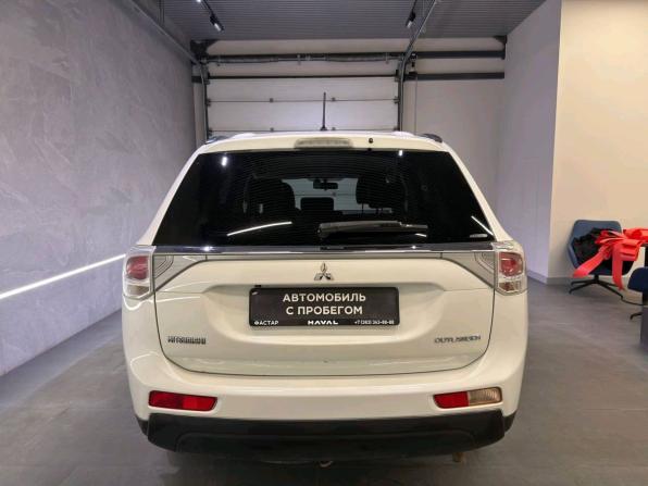 Mitsubishi Outlander III с пробегом 2014 года, цена 1 319 000 рублей, 120642 км, внедорожник, Автокод Объявления