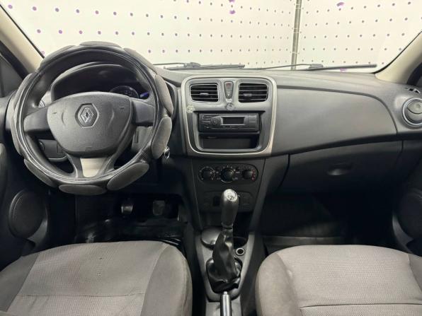 Renault Logan II с пробегом 2014 года, цена 400 000 рублей, 75178 км, седан, Автокод Объявления