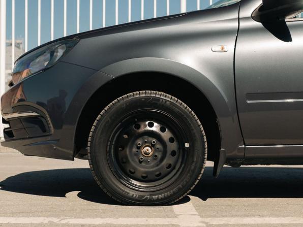 Lada (ВАЗ) Granta I Рестайлинг с пробегом 2018 года, цена 650 000 рублей, 39670 км, хэтчбек, Автокод Объявления