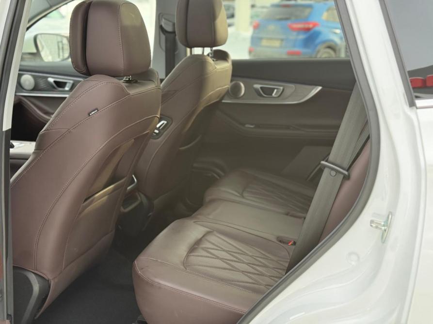 Chery Tiggo 8 Pro Plug-in Hybrid Томск  - изображение 13