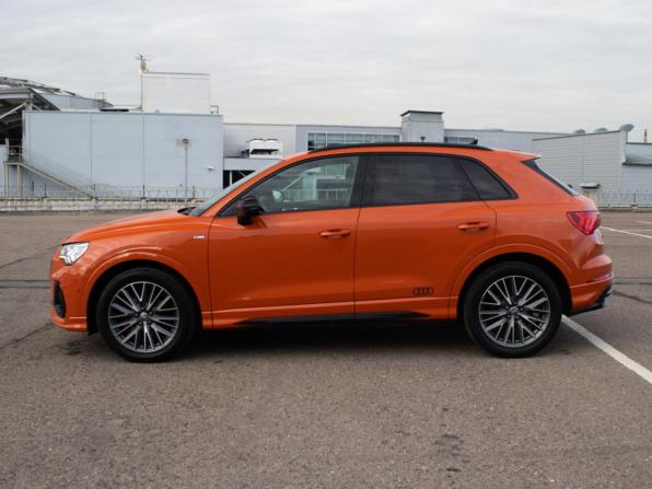 Audi Q3 II (F3) с пробегом 2019 года, цена 3 098 000 рублей, 135000 км, внедорожник, Автокод Объявления