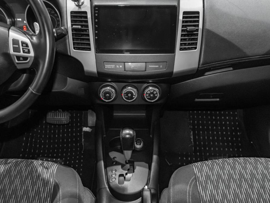 Mitsubishi Outlander II Рестайлинг Екатеринбург  - изображение 19