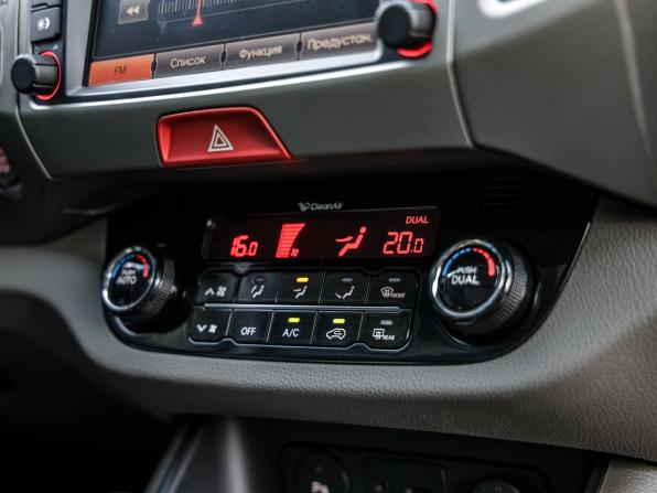 Kia Sportage III с пробегом 2010 года, цена 1 478 000 рублей, 104726 км, внедорожник, Автокод Объявления
