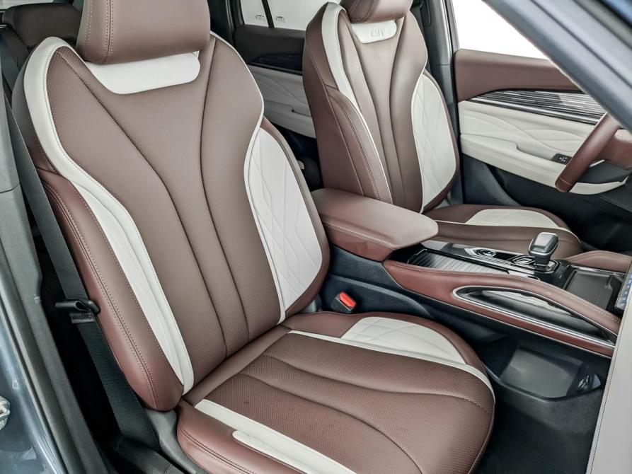 Geely Monjaro I Москва  - изображение 24