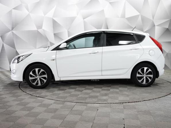 Hyundai Solaris I Рестайлинг с пробегом 2016 года, цена 696 000 рублей, 198898 км, седан, Автокод Объявления