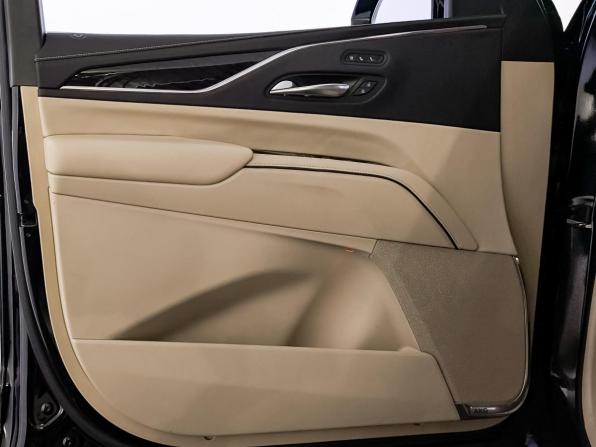 Cadillac Escalade V с пробегом 2021 года, цена 8 250 000 рублей, 85943 км, внедорожник, Автокод Объявления