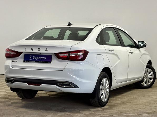 Lada (ВАЗ) Vesta I Рестайлинг (NG) с пробегом 2023 года, цена 1 345 000 рублей, 31351 км, седан, Автокод Объявления