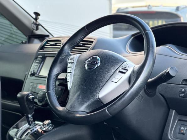 Nissan Serena IV (C26) с пробегом 2015 года, цена 1 300 000 рублей, 247814 км, минивэн, Автокод Объявления