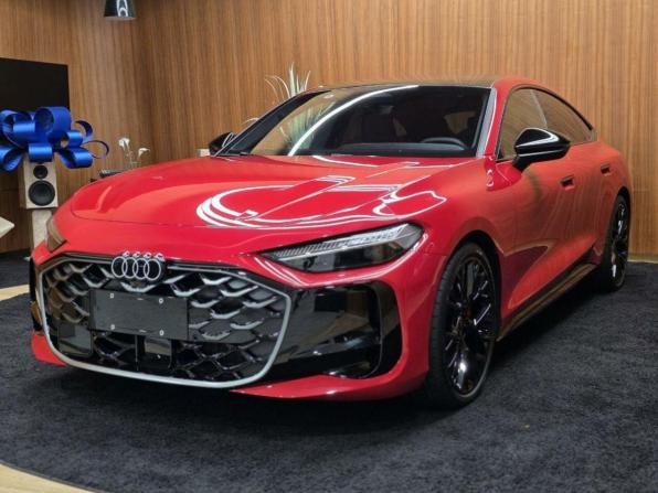Новый Audi A5 III (B10) 2025 года, цена 6 349 000 рублей, лифтбек, Автокод Объявления