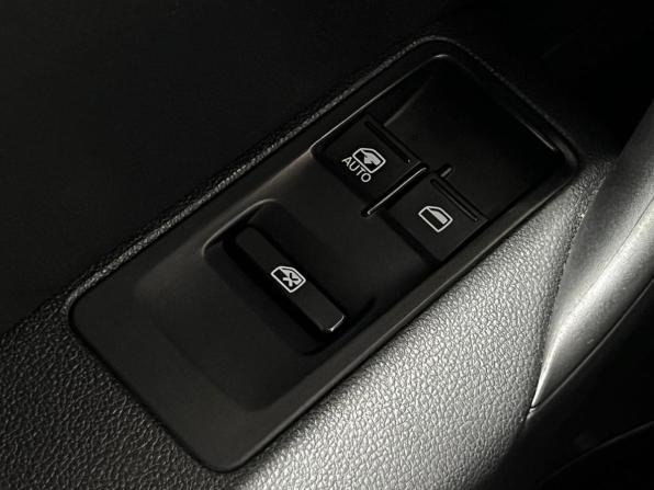 Volkswagen Polo V с пробегом 2014 года, цена 786 000 рублей, 149313 км, седан, Автокод Объявления