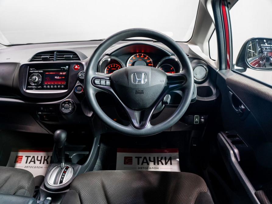 Honda Fit II Чита  - изображение 8