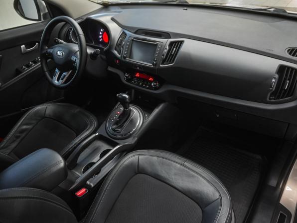 Kia Sportage III с пробегом 2013 года, цена 1 399 000 рублей, 208000 км, внедорожник, Автокод Объявления