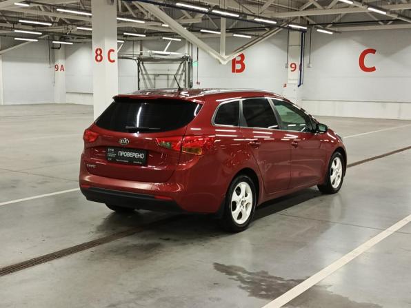 Kia Ceed II с пробегом 2013 года, цена 955 000 рублей, 218720 км, универсал, Автокод Объявления