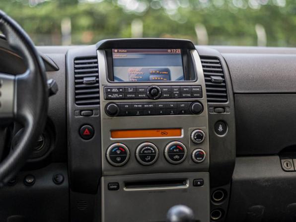Nissan Pathfinder III с пробегом 2006 года, цена 685 000 рублей, 273260 км, внедорожник, Автокод Объявления
