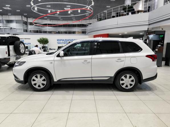 Mitsubishi Outlander III Рестайлинг 2 с пробегом 2017 года, цена 1 299 000 рублей, 154337 км, внедорожник, Автокод Объявления