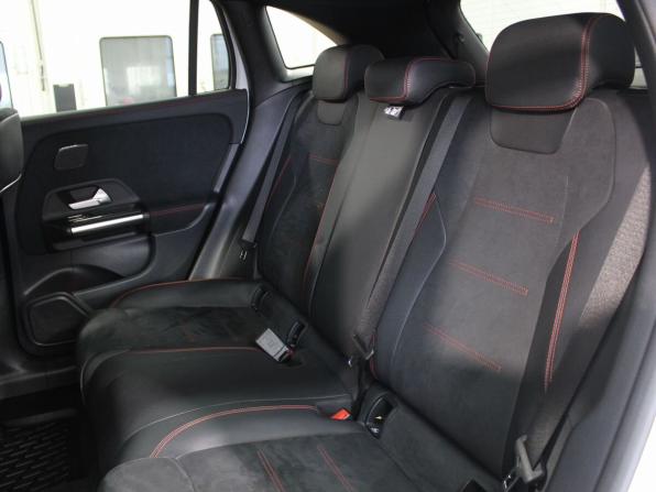 Mercedes-Benz GLA II (H247) с пробегом 2021 года, цена 3 499 000 рублей, 31544 км, внедорожник, Автокод Объявления