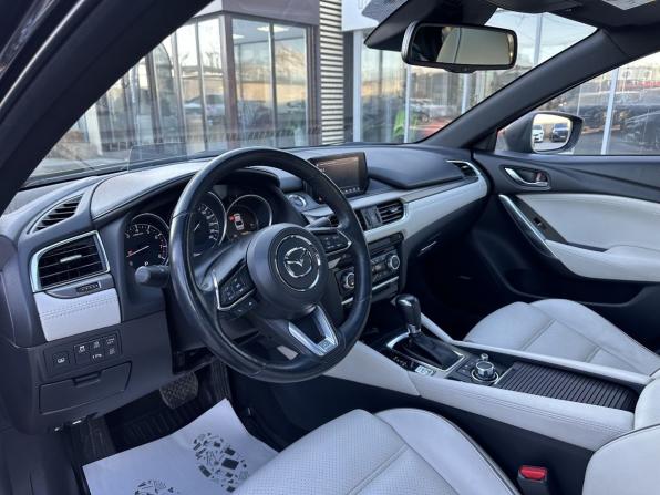 Mazda 6 III (GJ) Рестайлинг 2 с пробегом 2018 года, цена 2 520 000 рублей, 119000 км, седан, Автокод Объявления