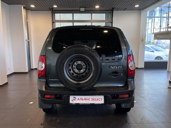 Chevrolet Niva I Рестайлинг с пробегом 2017 года, цена 830 000 рублей, 83928 км, внедорожник, Автокод Объявления
