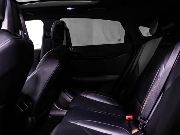 Changan UNI-V I с пробегом 2023 года, цена 2 099 000 рублей, 30000 км, лифтбек, Автокод Объявления