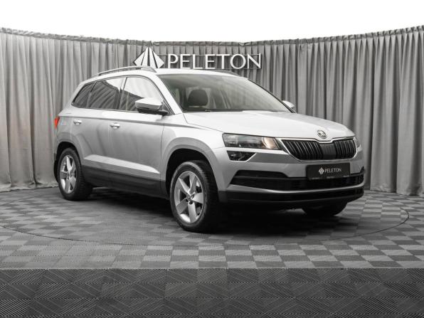 Skoda Karoq I с пробегом 2020 года, цена 2 530 000 рублей, 58184 км, внедорожник, Автокод Объявления