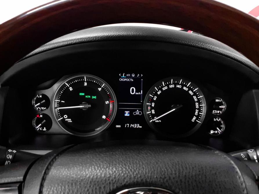 Toyota Land Cruiser 200 Series Рестайлинг 2 Москва  - изображение 13