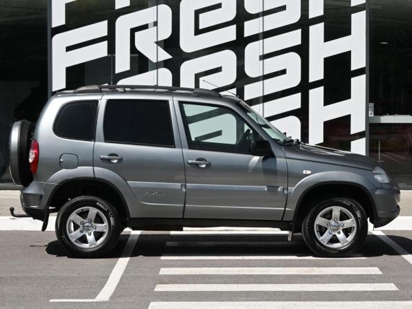 Chevrolet Niva I Рестайлинг с пробегом 2016 года, цена 629 000 рублей, 137201 км, внедорожник, Автокод Объявления