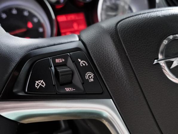 Opel Astra J Рестайлинг с пробегом 2013 года, цена 699 000 рублей, 170825 км, хэтчбек, Автокод Объявления