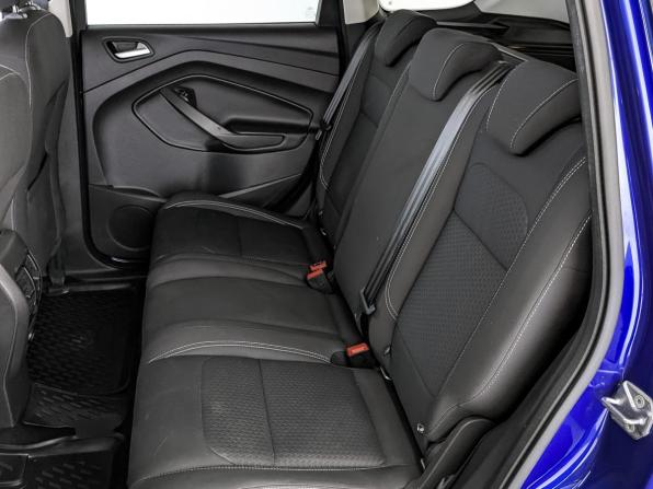 Ford Kuga II Рестайлинг с пробегом 2018 года, цена 1 410 000 рублей, 180670 км, внедорожник, Автокод Объявления