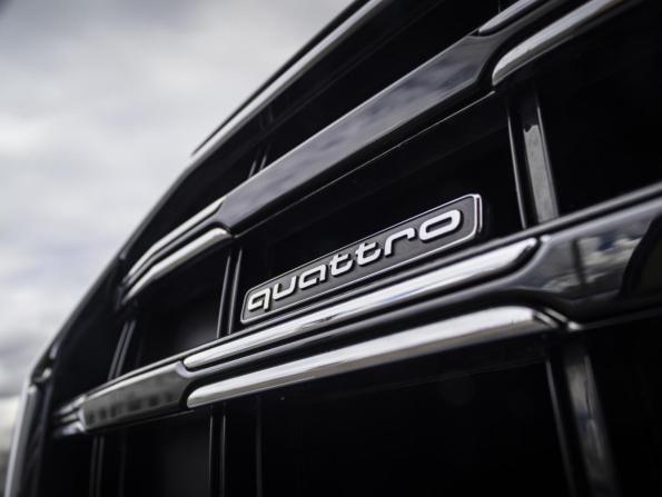 Audi A6 V (C8) Рестайлинг с пробегом 2023 года, цена 5 528 000 рублей, 17500 км, седан, Автокод Объявления