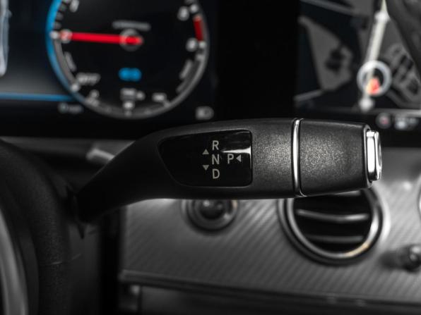 Mercedes-Benz E-Класс V (W213 S213 C238) с пробегом 2019 года, цена 3 299 000 рублей, 155759 км, седан, Автокод Объявления