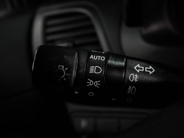 Hyundai Solaris I Рестайлинг с пробегом 2016 года, цена 1 045 000 рублей, 118802 км, седан, Автокод Объявления