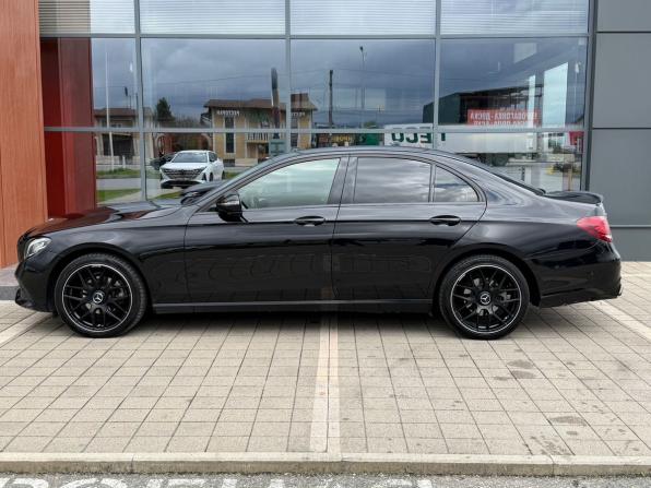 Mercedes-Benz E-Класс V (W213 S213 C238) с пробегом 2018 года, цена 3 070 000 рублей, 331610 км, седан, Автокод Объявления