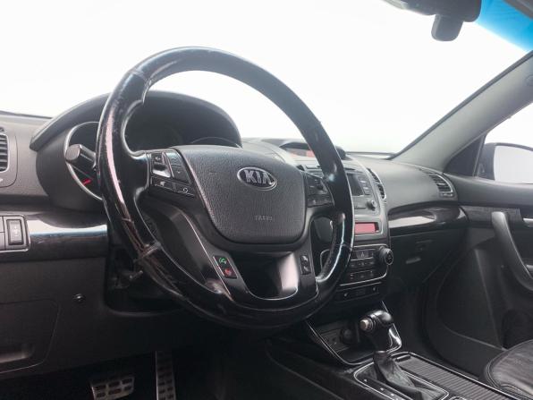 Kia Sorento II Рестайлинг с пробегом 2012 года, цена 1 229 000 рублей, 242700 км, внедорожник, Автокод Объявления