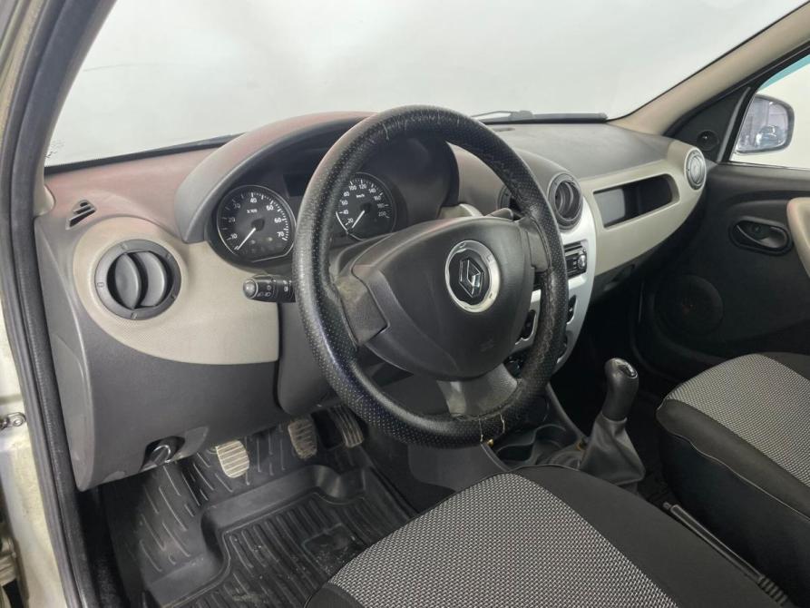 Renault Logan I Рестайлинг Воронеж  - изображение 8