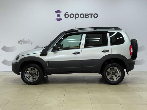 Chevrolet Niva I Рестайлинг с пробегом 2019 года, цена 779 000 рублей, 135486 км, внедорожник, Автокод Объявления
