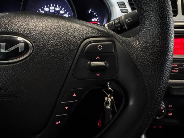 Kia Ceed II с пробегом 2012 года, цена 779 000 рублей, 191127 км, хэтчбек, Автокод Объявления