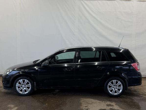 Opel Astra H Рестайлинг с пробегом 2010 года, цена 515 000 рублей, 234623 км, универсал, Автокод Объявления