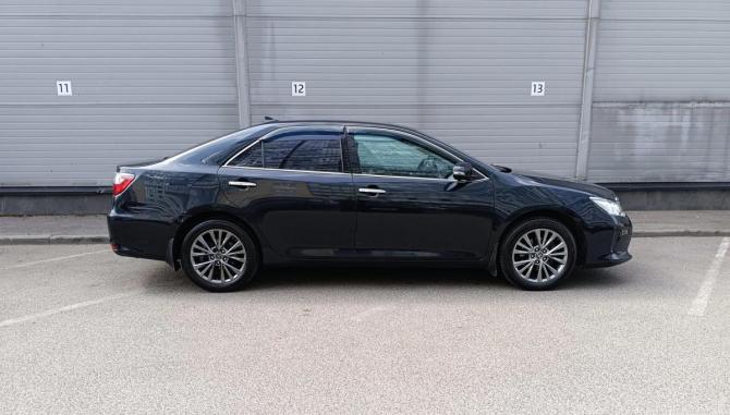 Toyota Camry VII (XV50) Рестайлинг с пробегом 2016 года, цена 1 759 000 рублей, 231007 км, седан, Автокод Объявления