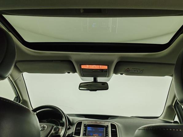 Toyota Venza I Рестайлинг с пробегом 2013 года, цена 1 999 000 рублей, 178057 км, внедорожник, Автокод Объявления